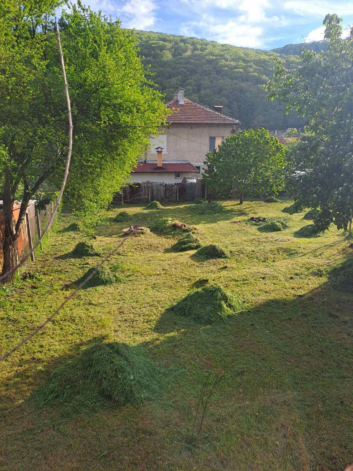 Продава КЪЩА, гр. София, с. Долни Пасарел, снимка 2 - Къщи - 56196224