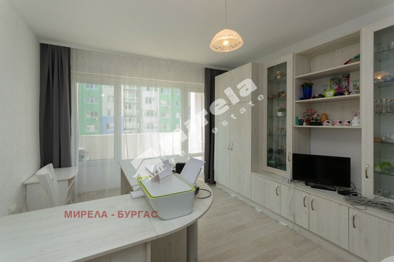 Eladó  1 hálószoba Burgas , Zornica , 66 négyzetméter | 34368166