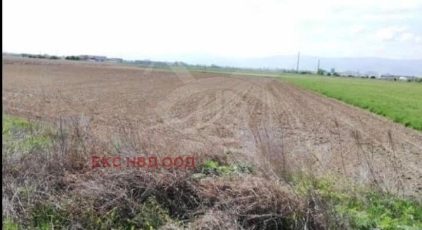 Продава ПАРЦЕЛ, с. Труд, област Пловдив