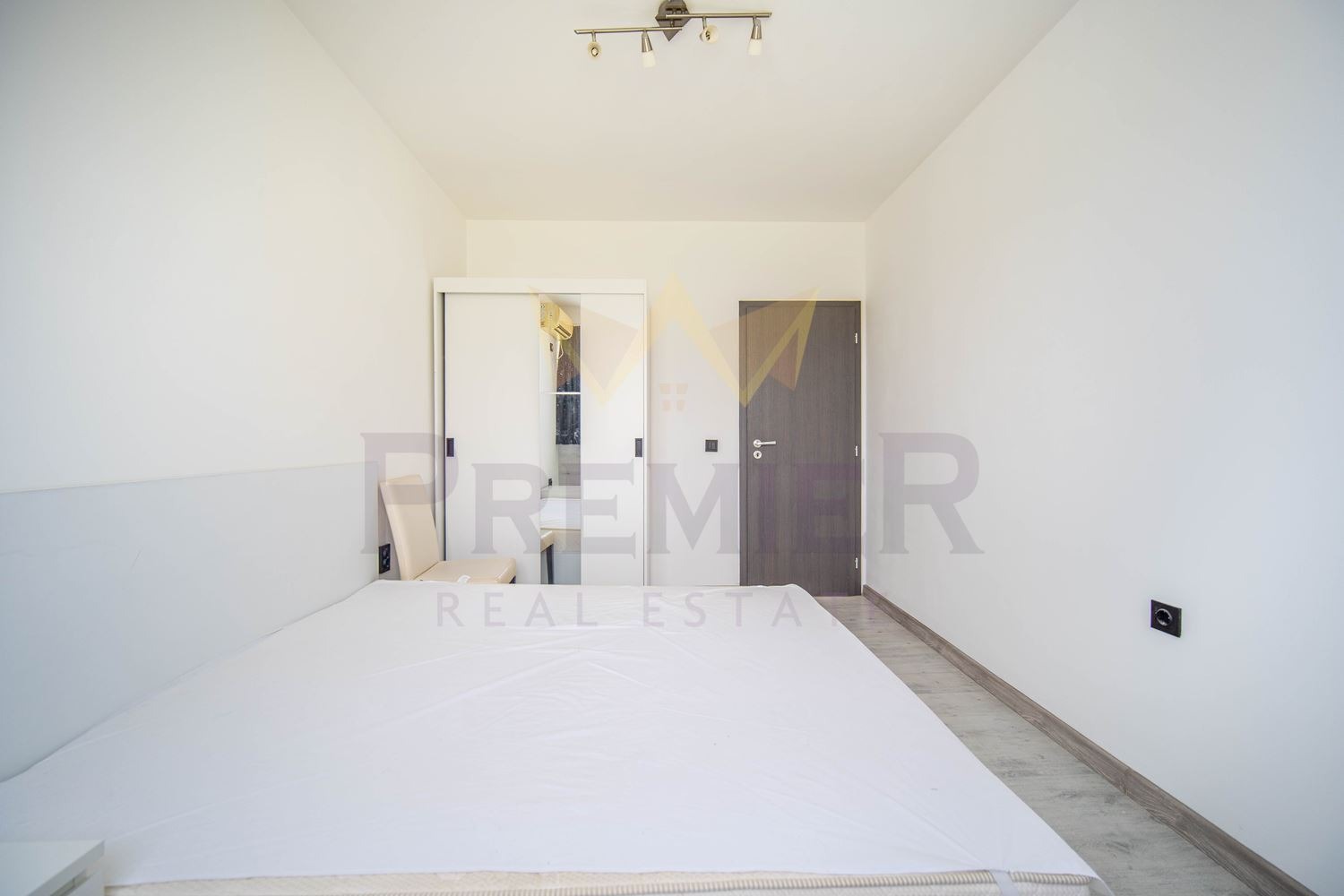 Продава 2-СТАЕН, гр. Балчик, област Добрич, снимка 8 - Апартаменти - 55474731