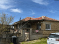 Продава КЪЩА, с. Добрина, област Варна, снимка 2