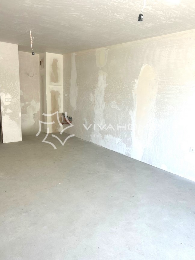Till salu  1 sovrum Varna , Vazrajdane 1 , 77 kvm | 48795783 - bild [2]
