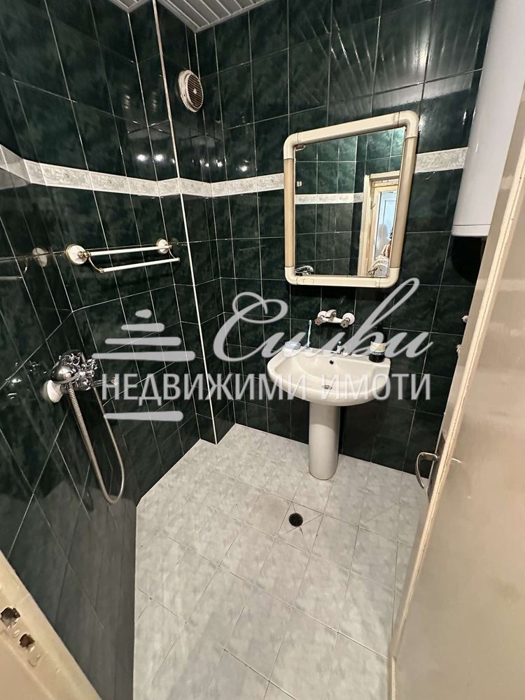 Продается  3 спальни Търговище , Център , 110 кв.м | 98240112 - изображение [9]