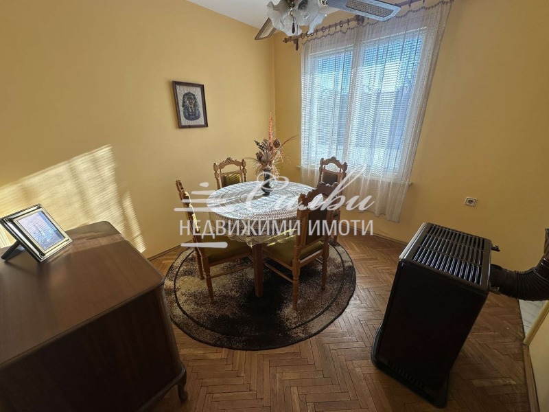 Продается  3 спальни Търговище , Център , 110 кв.м | 98240112 - изображение [3]
