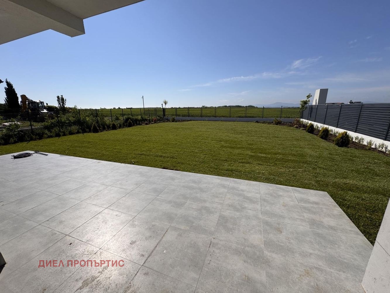 Продава КЪЩА, гр. Бургас, Сарафово, снимка 2 - Къщи - 55139801