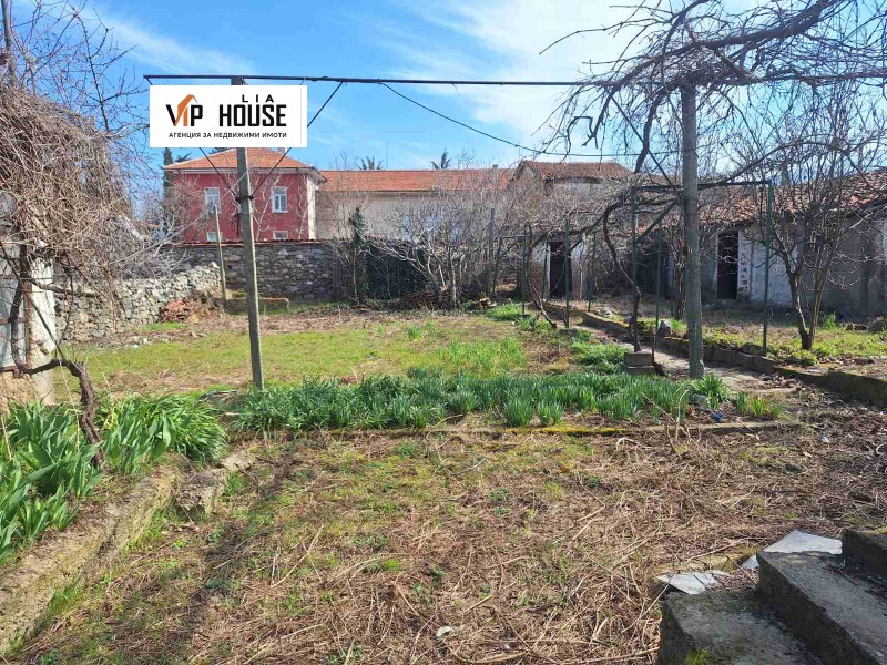 Продава ПАРЦЕЛ в област Пазарджик, с. Црънча - 521 кв.м / 29 900 € » 58 479.32 лв., ЛИА ВИП ХАУС ООД