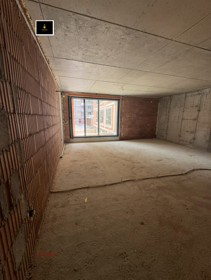 À venda  2 quartos Sofia , Mladost 4 , 146 m² | 86650163 - imagem [9]