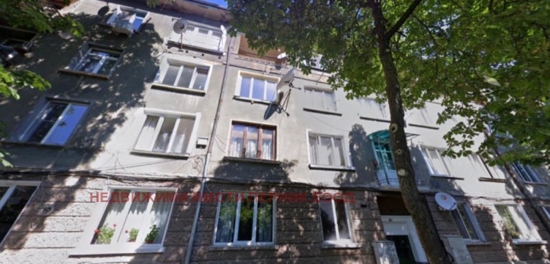 Продава  3-стаен град Перник , Рено , 78 кв.м | 97119856
