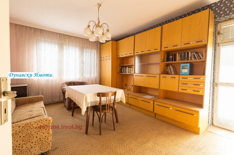 Продава 3-СТАЕН, гр. Русе, Дружба 3