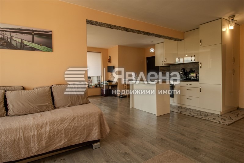 Продава 3-СТАЕН, гр. Пловдив, Христо Смирненски, снимка 4 - Апартаменти - 54756104