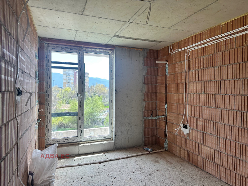 Na prodej  3 ložnice Sofia , Ljulin 5 , 135 m2 | 81591573 - obraz [13]