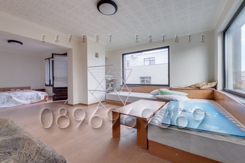 Продава  Многостаен град Варна , Галата , 195 кв.м | 77979530 - изображение [7]