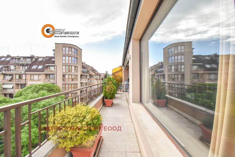 In vendita  Maisonette Sofia , Reduta , 138 mq | 76657547 - Immagine [8]