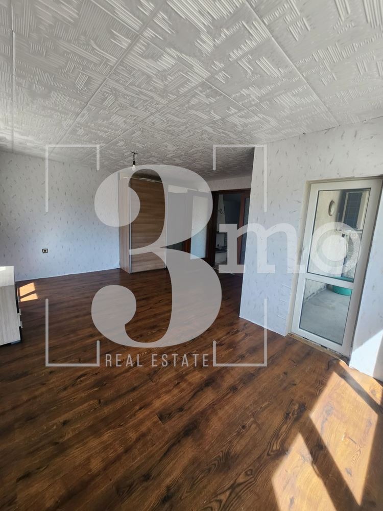 Zu verkaufen  Hausboden Sofia , Wladaja , 390 qm | 45989012 - Bild [9]