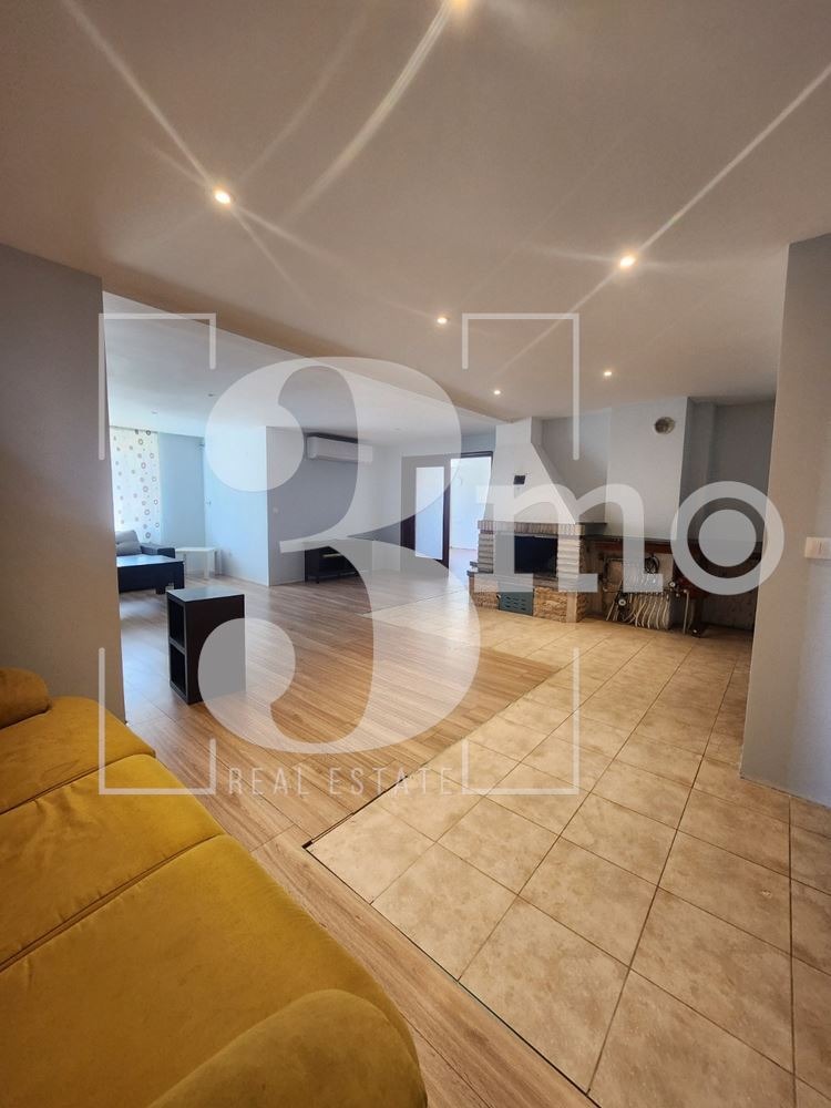 Zu verkaufen  Hausboden Sofia , Wladaja , 390 qm | 45989012 - Bild [3]