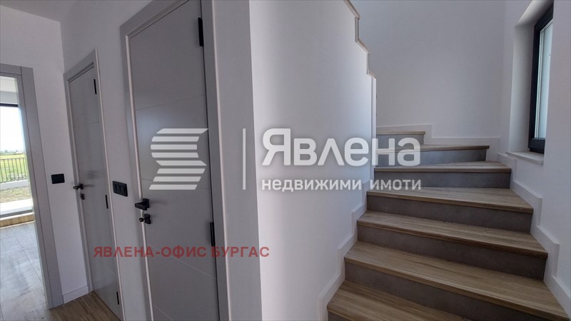Продава КЪЩА, гр. Поморие, област Бургас, снимка 15 - Къщи - 54348054