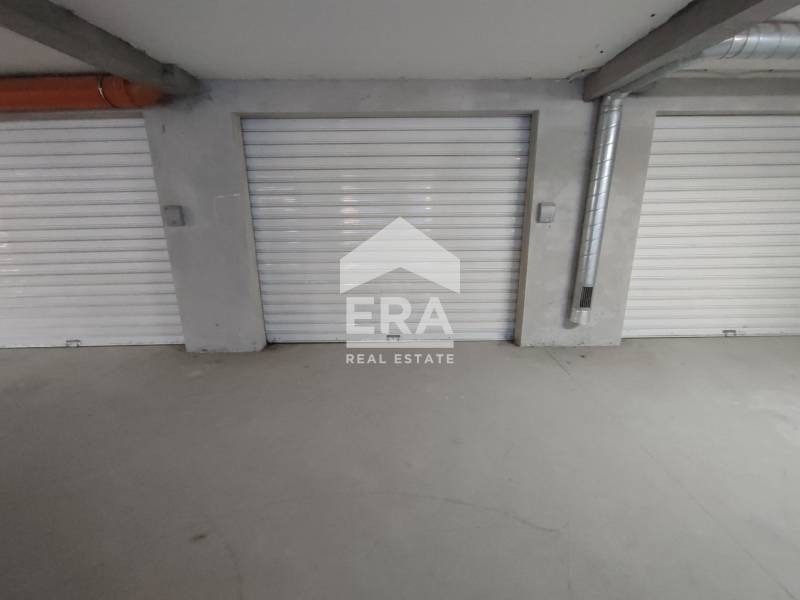 Til salg  Garage Varna , Briz , 22 kvm | 36342174