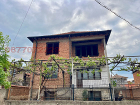 Casa Panagiurichtche, região Pazardzhik 1