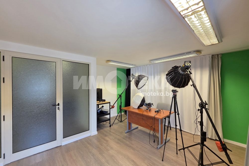 Продава МНОГОСТАЕН, гр. София, Център, снимка 3 - Апартаменти - 56205963