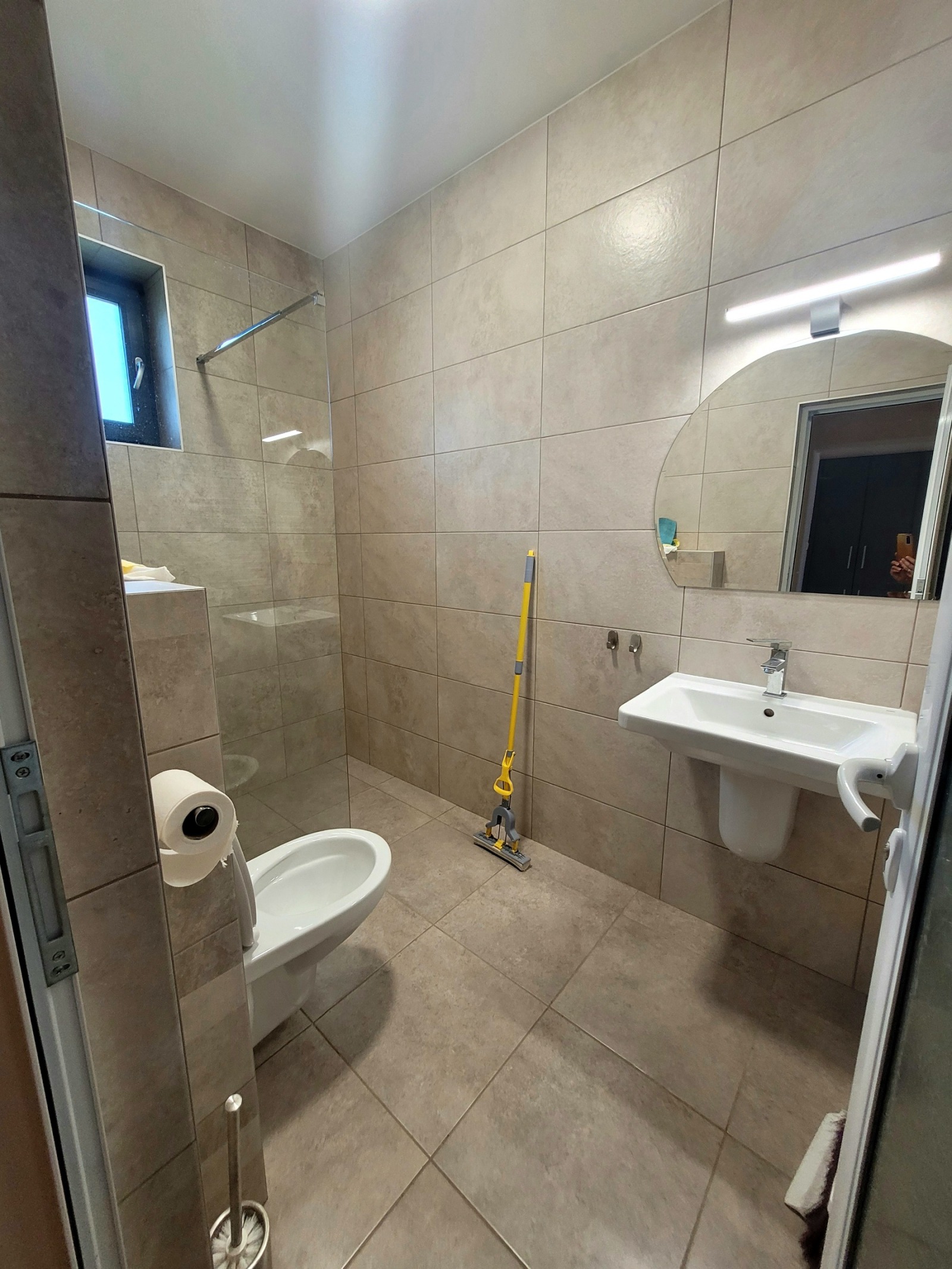 Продава КЪЩА, гр. Плевен, Сторгозия, снимка 10 - Къщи - 56005861