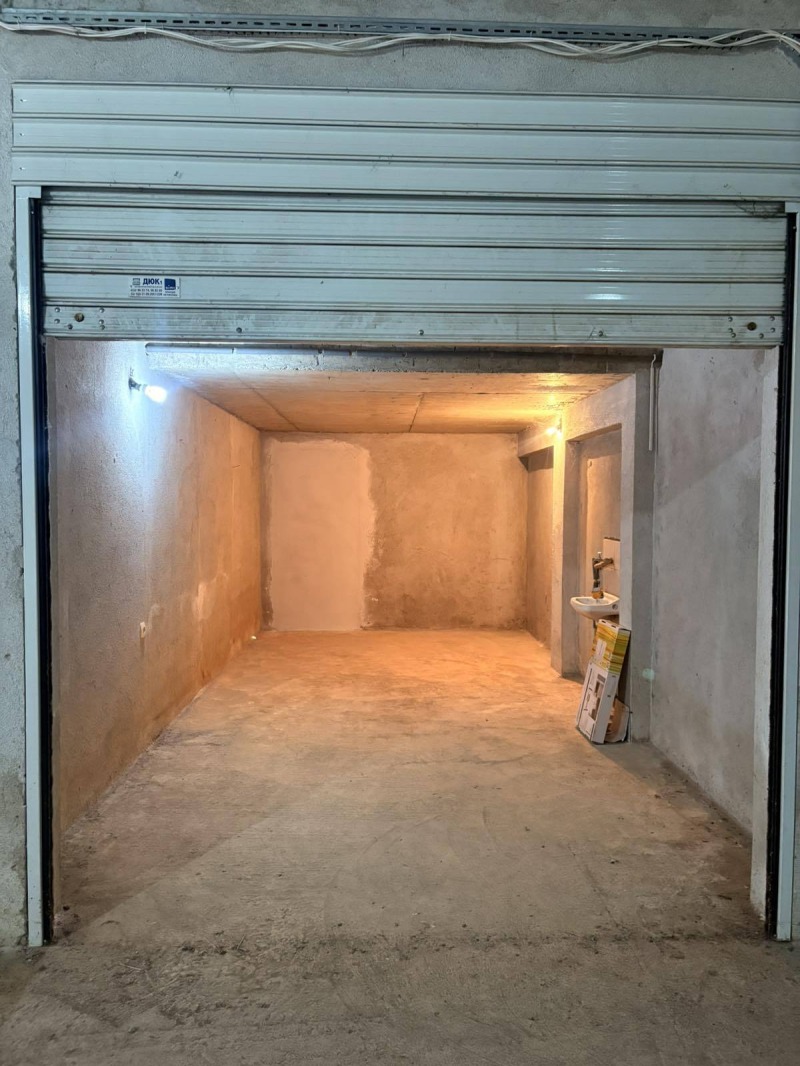 Продава ГАРАЖ в град Стара Загора, Железник - център - 24 кв.м / 23 500 € » 45 962.01 лв., ИМОТИ ЦОНЕВИ