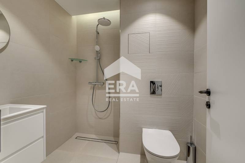 In vendita  Studio Sofia , Tsentar , 45 mq | 82756806 - Immagine [4]