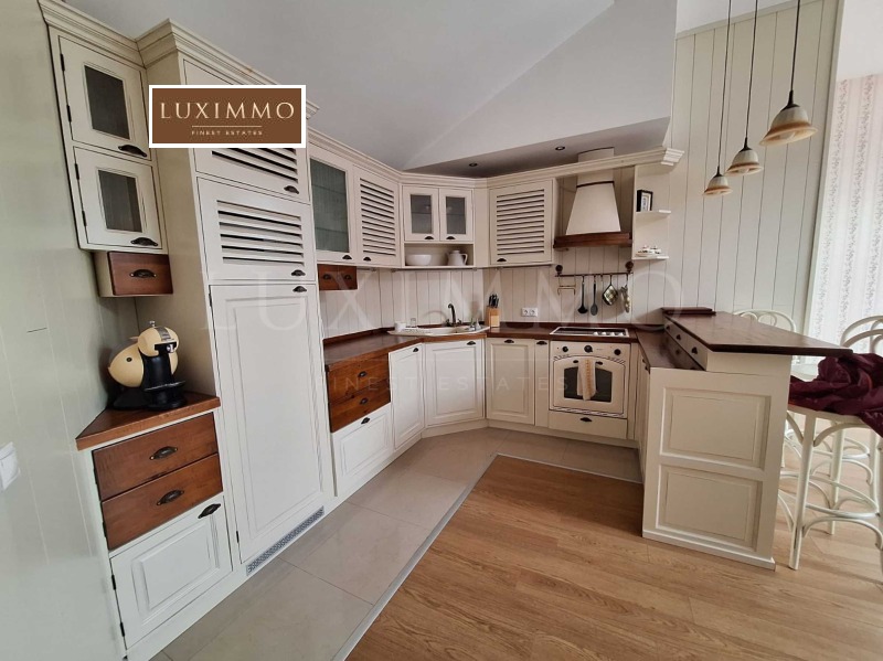 Продава  3-стаен област Благоевград , гр. Банско , 114 кв.м | 22988300 - изображение [3]