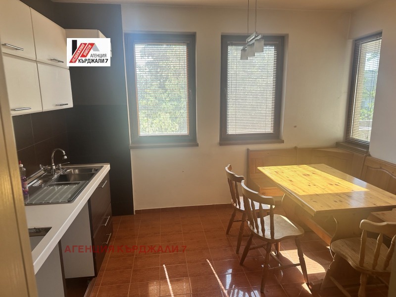 Продаја  3 спаваће собе Карджали , Центар , 100 м2 | 84489314
