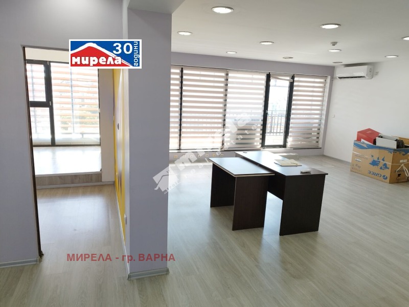 Продава ОФИС, гр. Варна, Колхозен пазар, снимка 1 - Офиси - 48009078