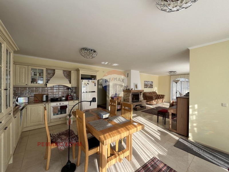 Продава КЪЩА, с. Близнаци, област Варна, снимка 4 - Къщи - 52937782