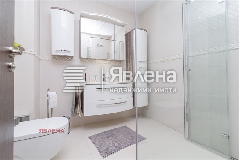 Продава КЪЩА, с. Априлово, област София област, снимка 13 - Къщи - 56300493