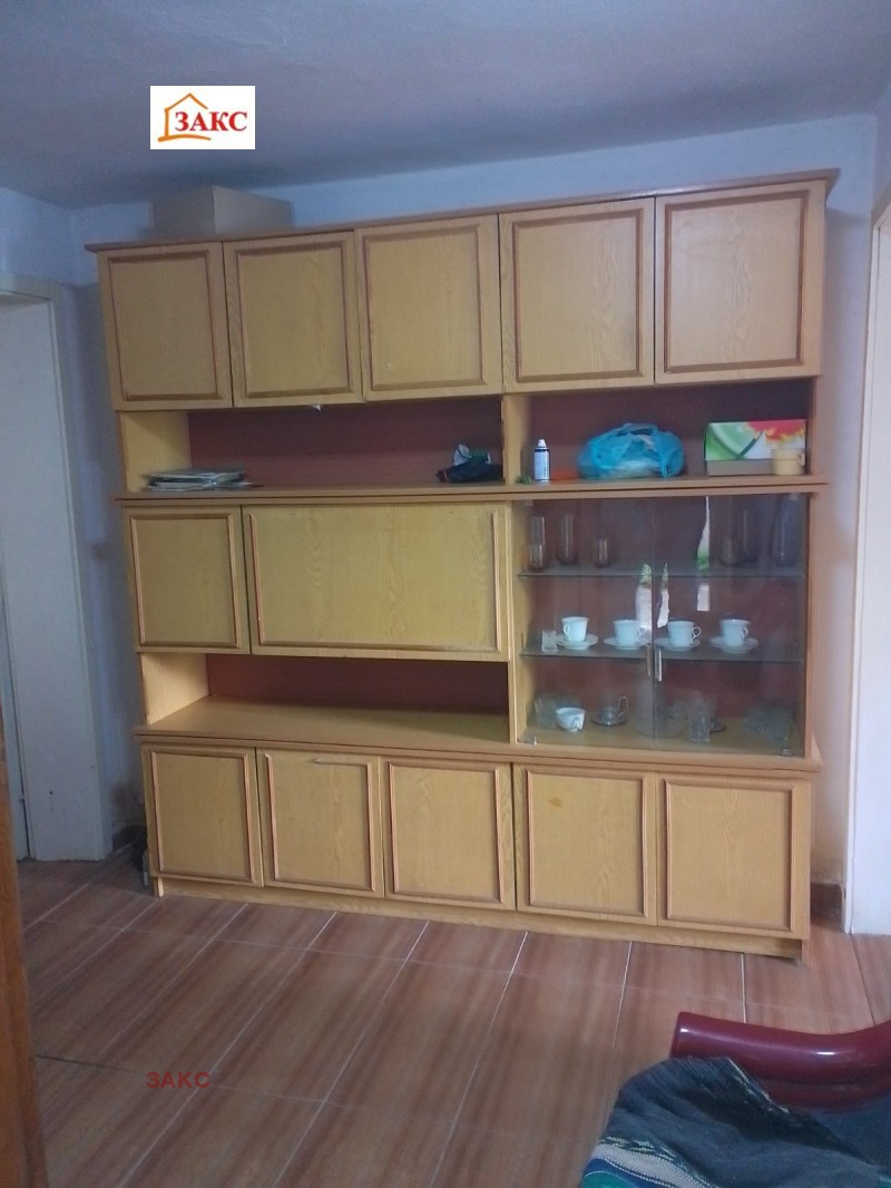 Продава ЕТАЖ ОТ КЪЩА в град Кърджали, Байкал - 192 кв.м / 100 000 € » 195 583.00 лв., ЗАКС