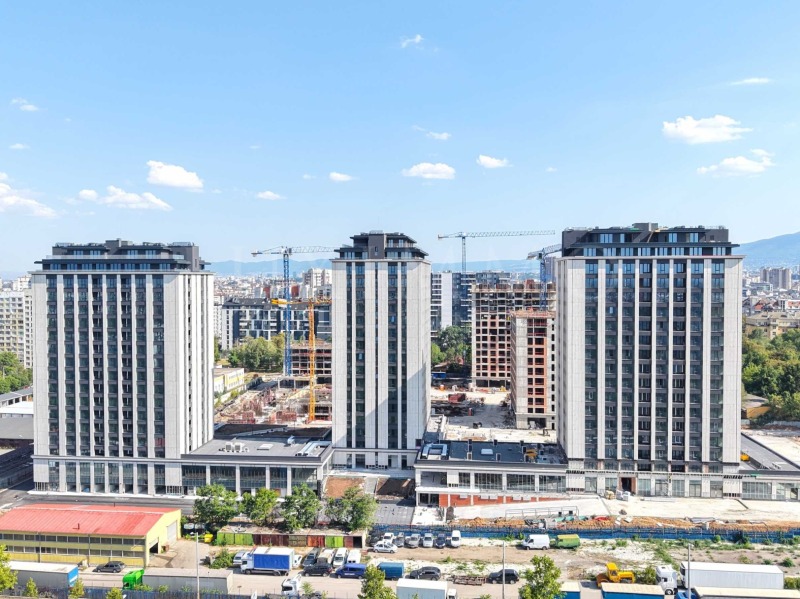Продава  2-стаен град София , Банишора , 65 кв.м | 58909391 - изображение [2]