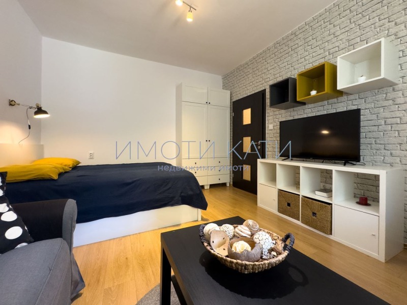 Na prodej  1 ložnice Sofia , Oborište , 48 m2 | 72375439 - obraz [2]