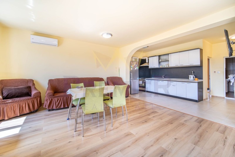 Продава КЪЩА, гр. Бяла, област Варна, снимка 3 - Къщи - 53016718