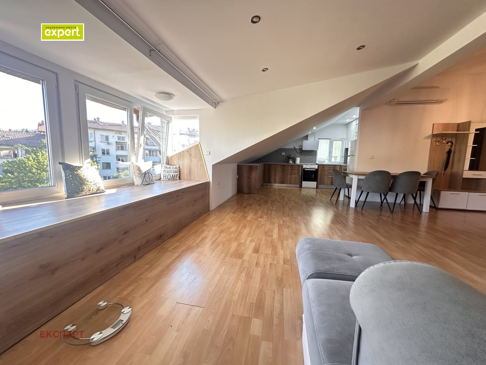 Продава 3-СТАЕН, гр. Плевен, Идеален център, снимка 2 - Апартаменти - 51446247
