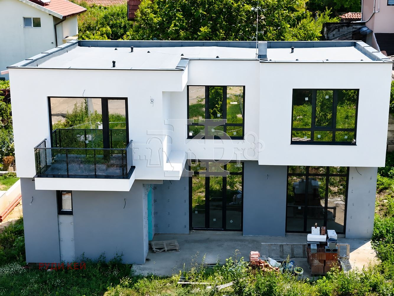 Продава КЪЩА, с. Яребична, област Варна, снимка 2 - Къщи - 55285157