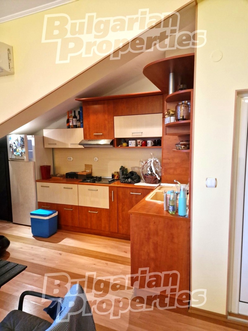 Продава 2-СТАЕН, гр. Шумен, Пазара, снимка 9 - Апартаменти - 53111142