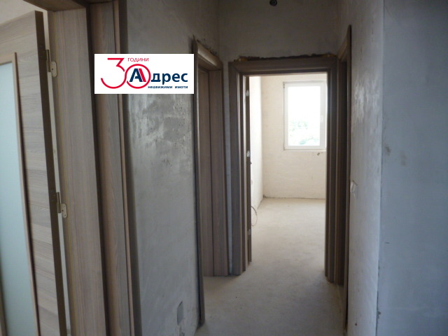 Продава 4-СТАЕН, гр. Добрич, Център, снимка 9 - Апартаменти - 53028011