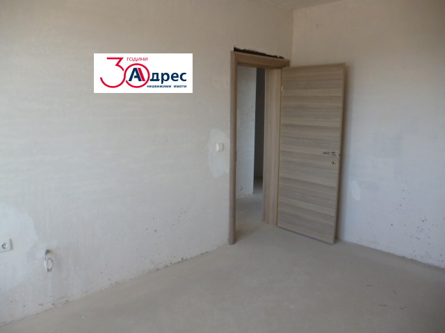 Продава 4-СТАЕН, гр. Добрич, Център, снимка 11 - Апартаменти - 53028011