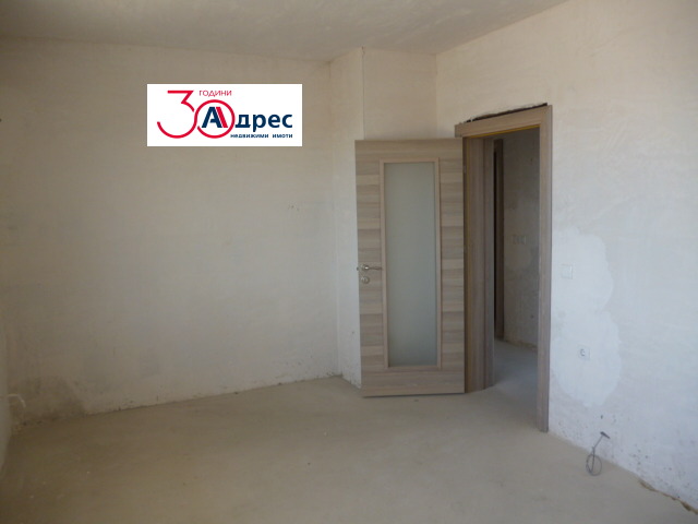 Продава 4-СТАЕН, гр. Добрич, Център, снимка 8 - Апартаменти - 53028011