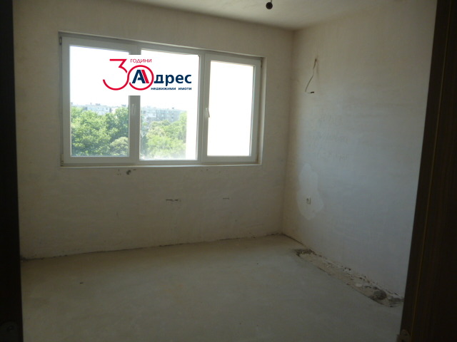 Продава 4-СТАЕН, гр. Добрич, Център, снимка 12 - Апартаменти - 53028011