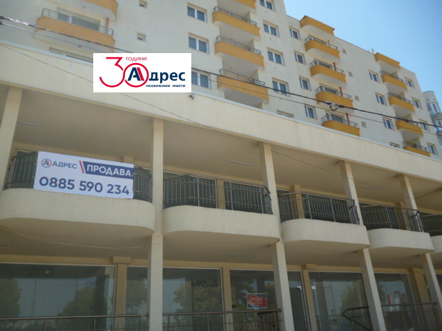 Продава 4-СТАЕН, гр. Добрич, Център, снимка 14 - Апартаменти - 53028011