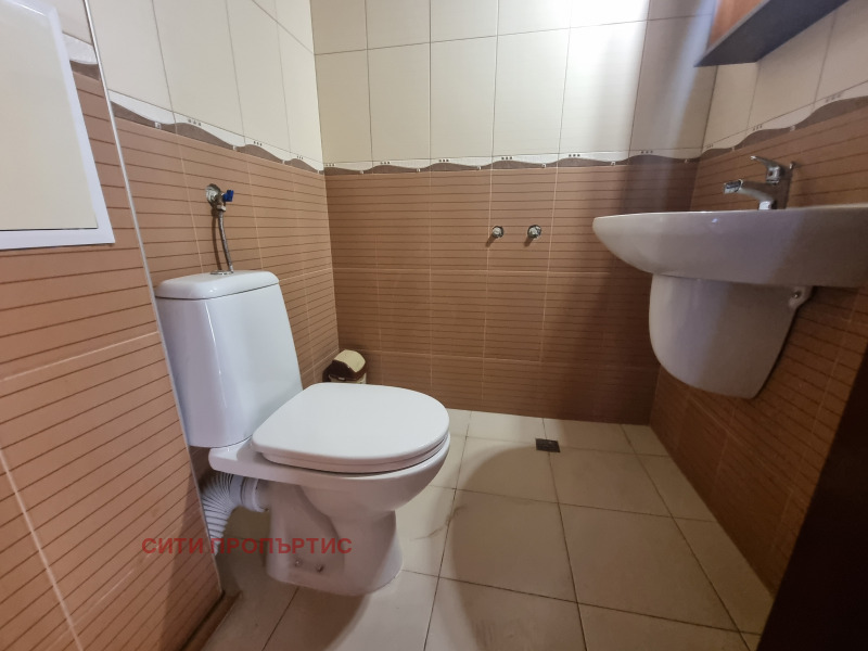 Продава МНОГОСТАЕН, гр. Благоевград, Освобождение, снимка 8 - Апартаменти - 52402650