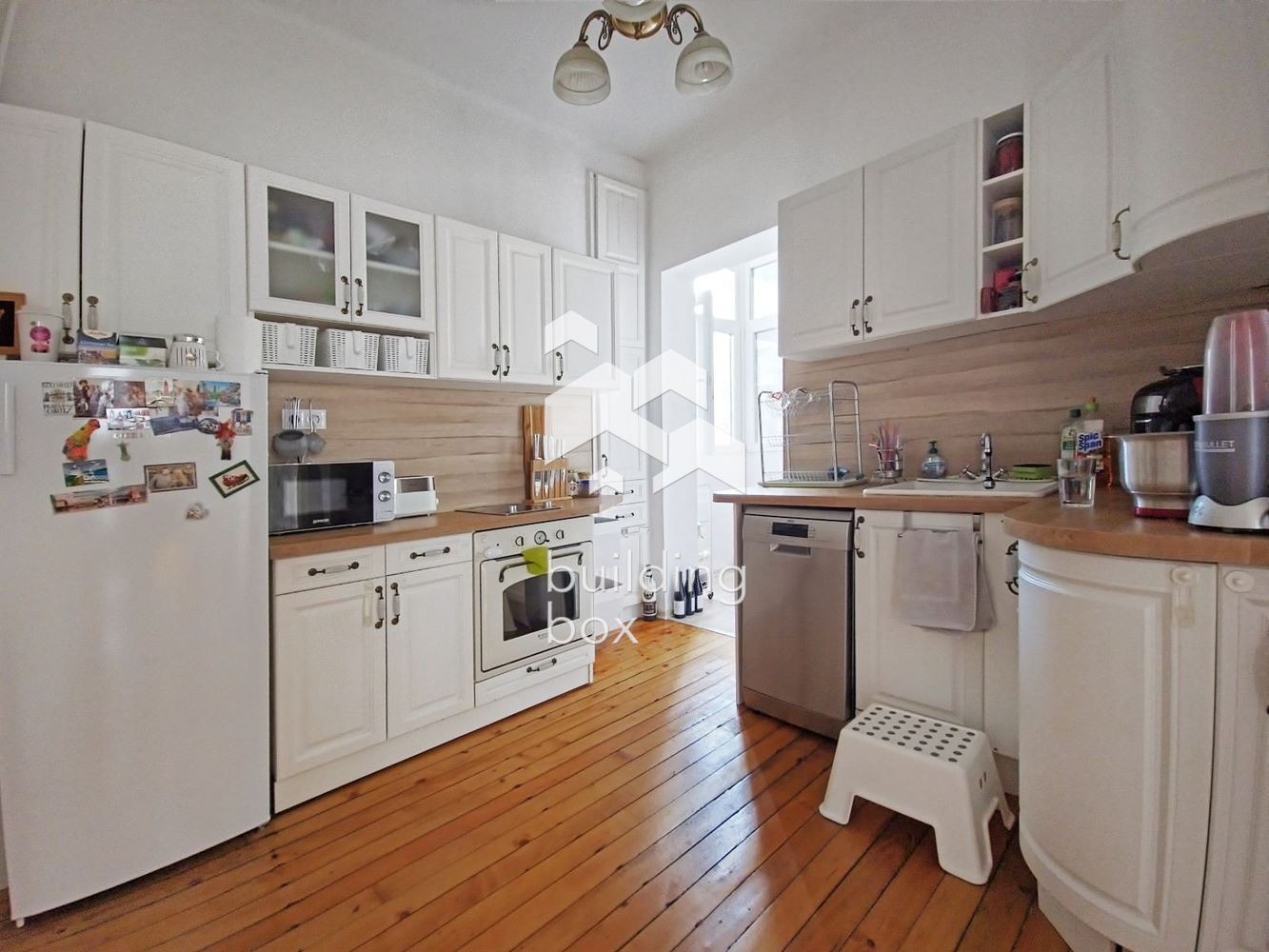 Продава 3-СТАЕН, гр. София, Център, снимка 5 - Апартаменти - 54640016