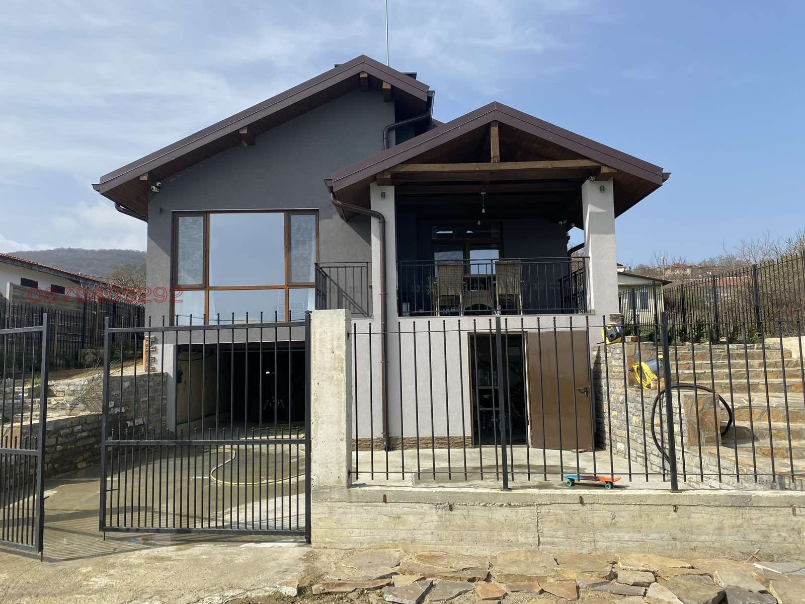 Продава КЪЩА, с. Емона, област Бургас, снимка 2 - Къщи - 53765547