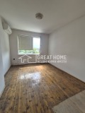 Продава  4-стаен град Търговище , Изток 1 , 85 кв.м | 35618004 - изображение [2]