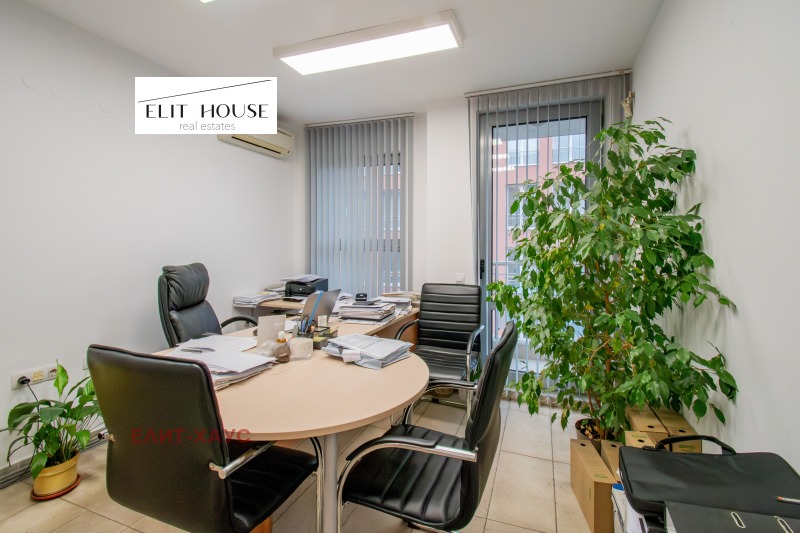Продава 2-СТАЕН в град София, Център - 80 кв.м / 213 000 € » 416 591.79 лв., ЕЛИТ-ХАУС
