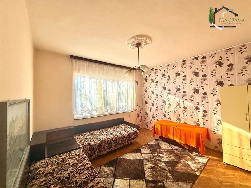 Продава 3-СТАЕН в град Шумен, Добруджански - 86 кв.м / 153 386 € » 299 996.94 лв., ПАНОРАМА