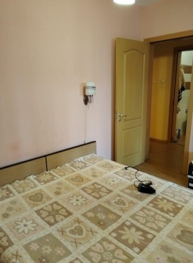 2 slaapkamers Vazrazjdane 2, Varna 4
